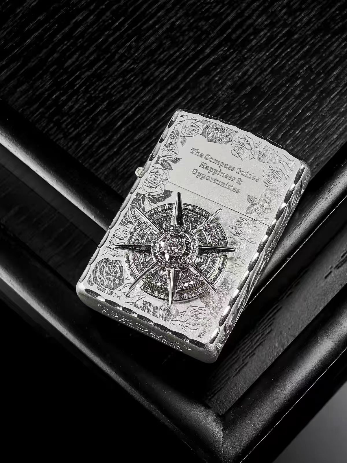 Compass Engraved Vintage Lighter